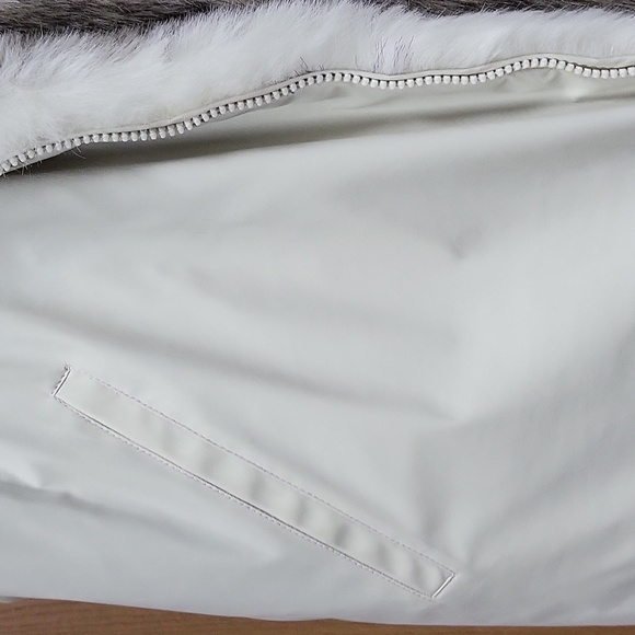 Faux Fur Reversible Vest - Picture 8 of 9